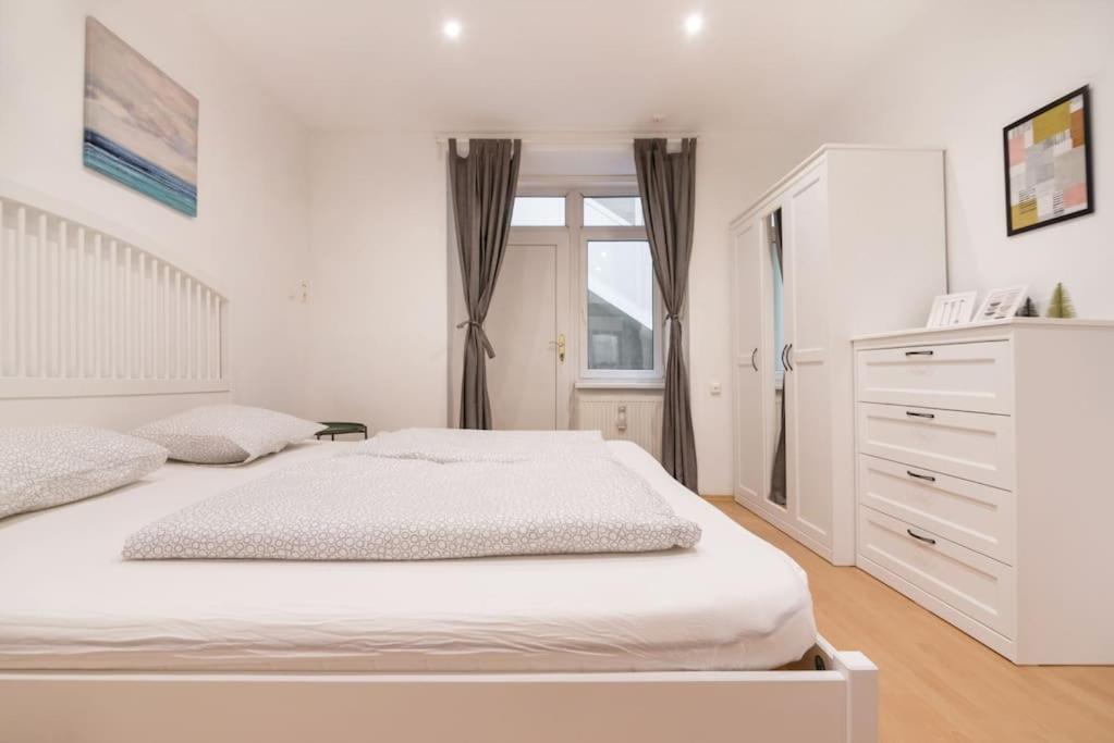 Spacious Central Apartment Wien Eksteriør bilde